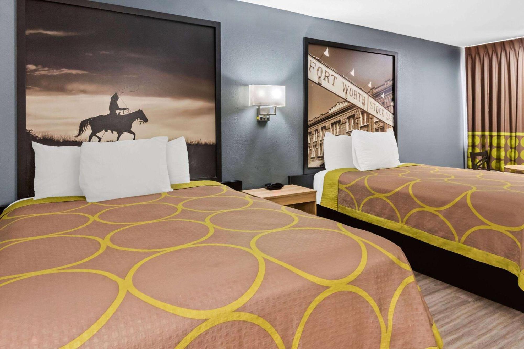 Super 8 By Wyndham Southwest 2*